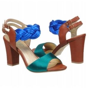 Seychelles Snapdragon Sandals!